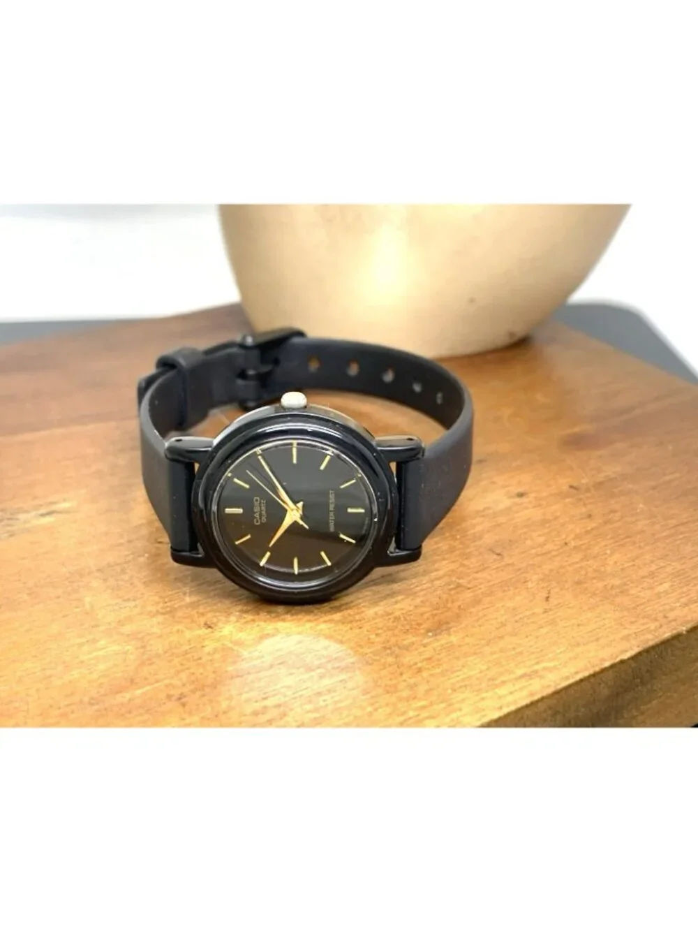 Casio Women's Watch LQ139 Quartz Analog Black Dial Resin Band 25mm
